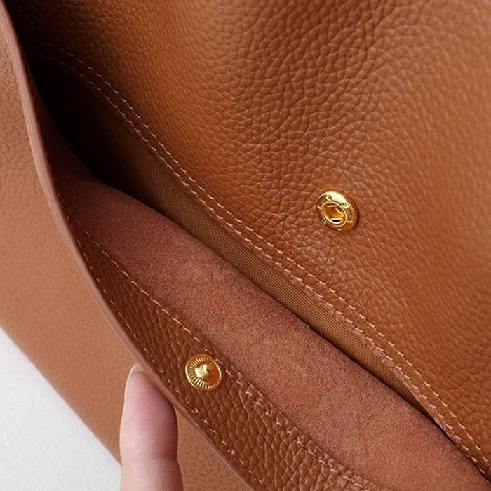 Maeve™ | Handmade elegant leather shoulder bag