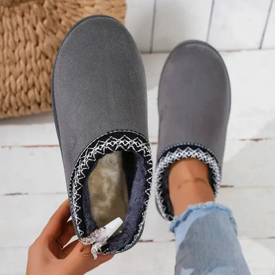 Skye - Fluffy Slip-ons