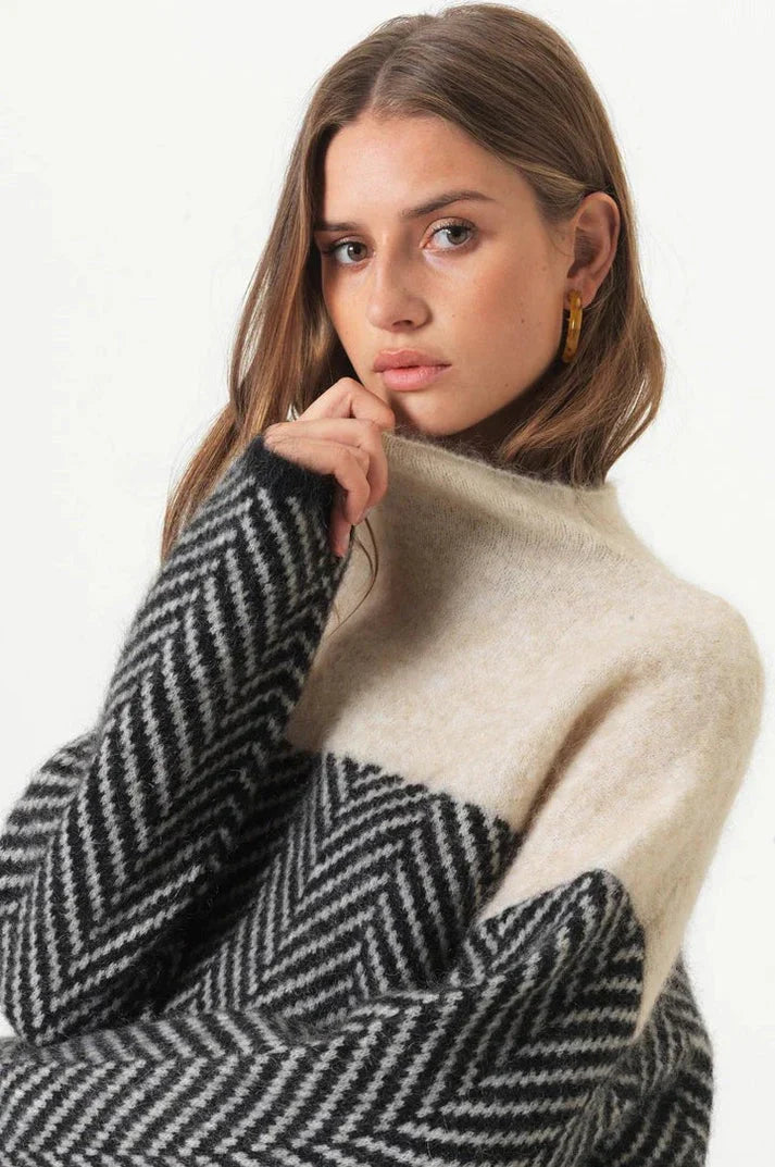 Olivia™ | Turtleneck Sweater